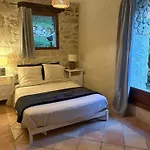 Domaine De Gargoris - Domaine Prive Avec Piscine Jusqu A 18 Personnes 펜션 *