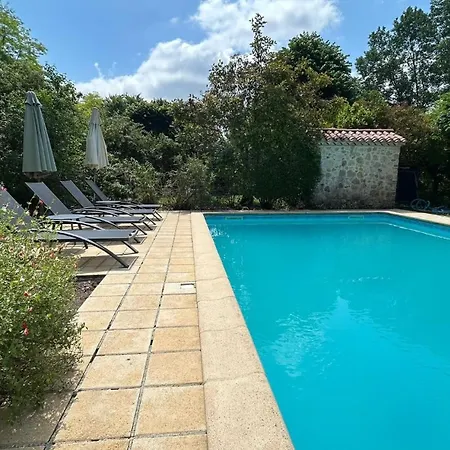 Prázdninový dům Domaine De Gargoris - Domaine Prive Avec Piscine Jusqu A 18 Personnes *
