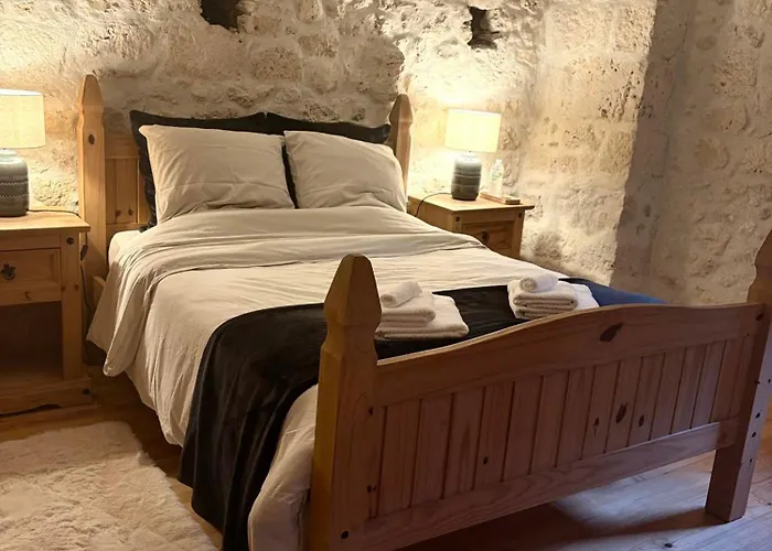 Domaine de Gargoris, Piscine&Jardin *